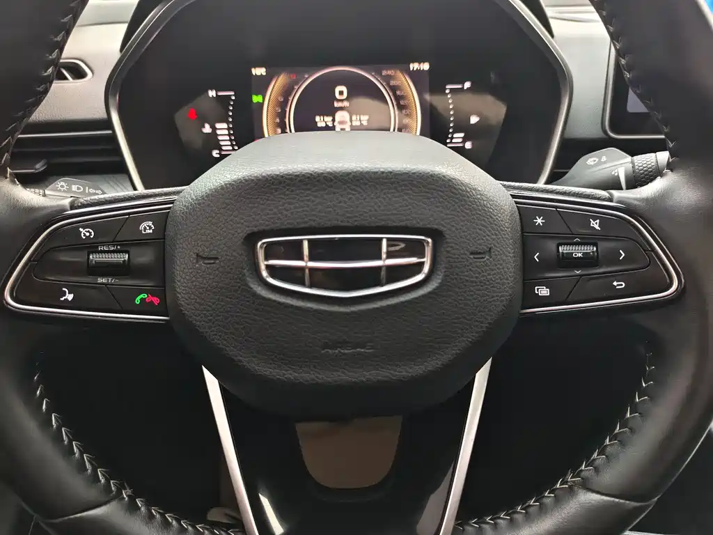 Geely Xingrui — миниатюра 15