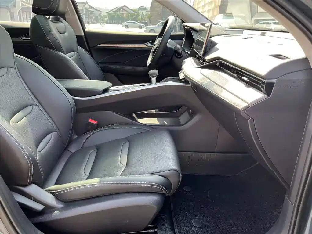 GEELY AUTOMOBILE XINGRUI