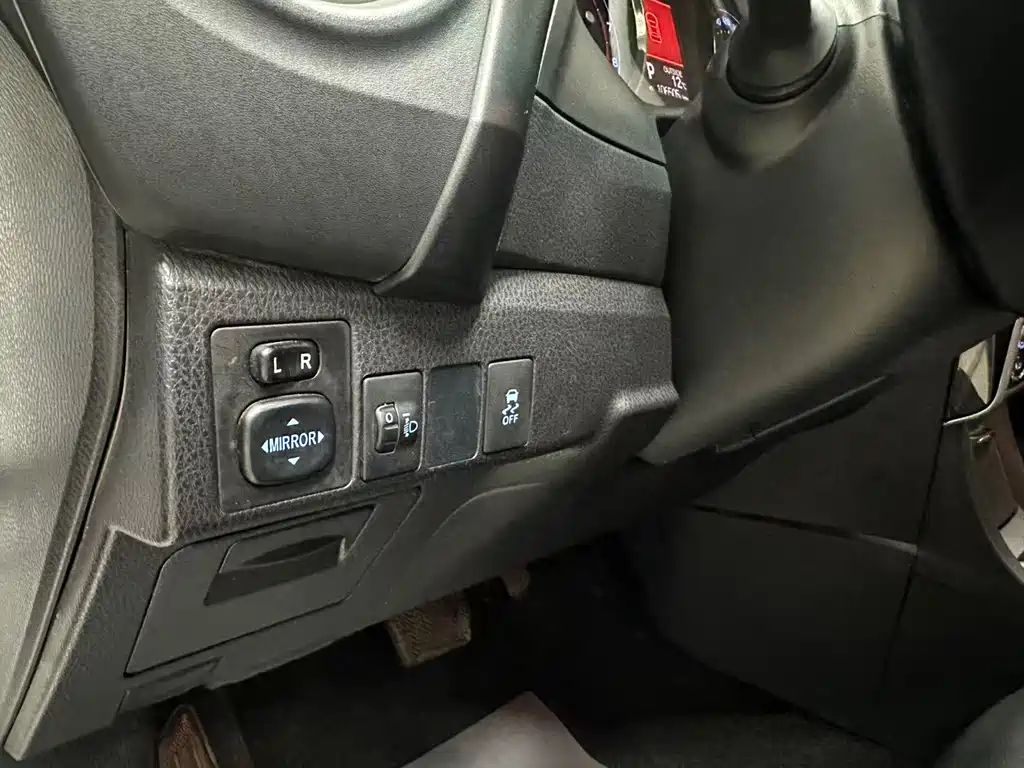Toyota Corolla — миниатюра 15