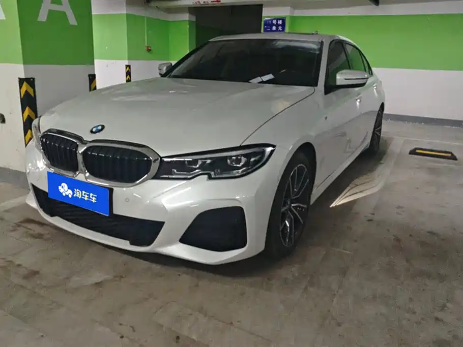 BMW 3 Series 2021