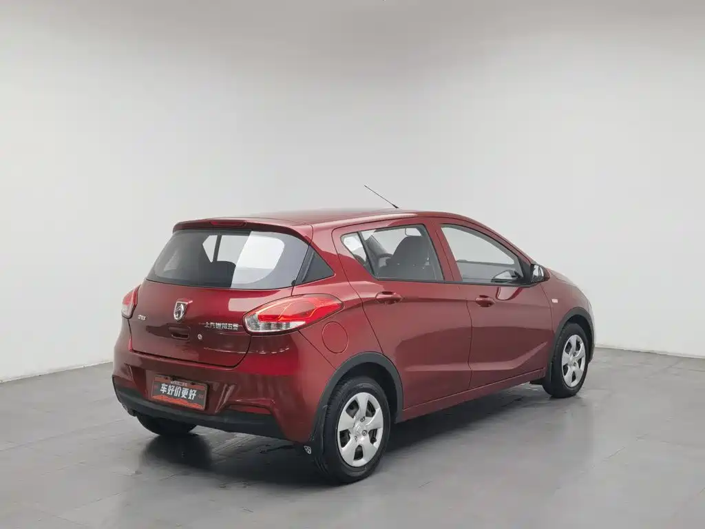 Baojun 310 — миниатюра 2