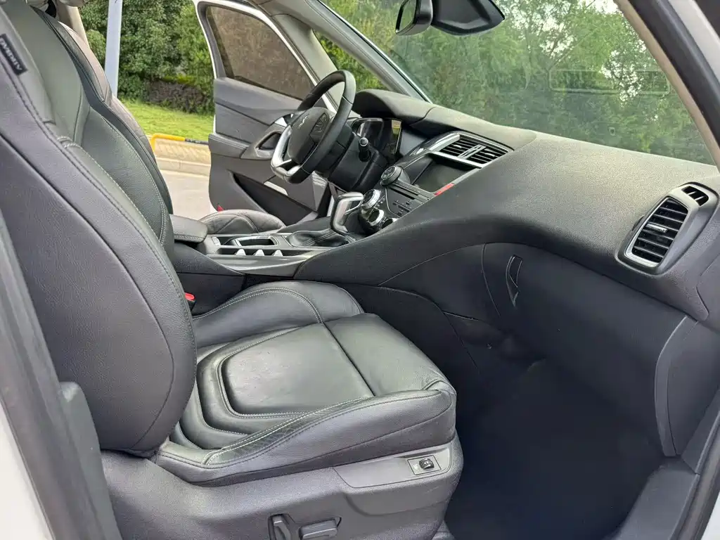 DS DS 5 — миниатюра 10