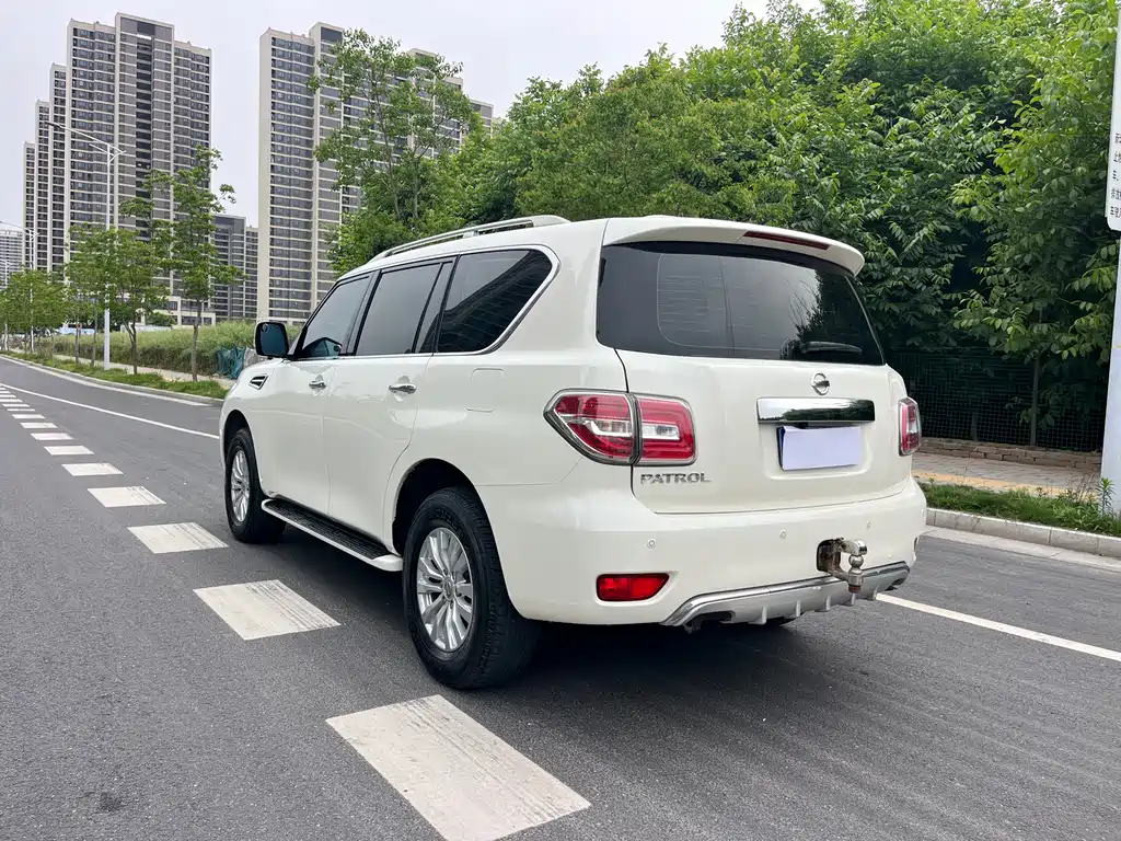 Nissan Patrol 2018 4.0L