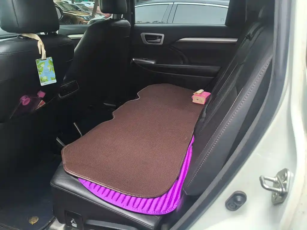 Toyota Highlander — миниатюра 13