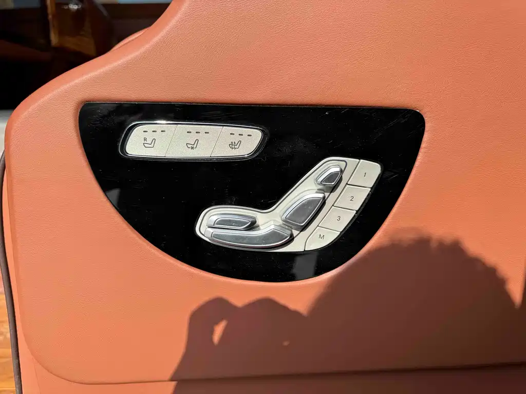 CARD RISE CARD UPGRADE V CLASS