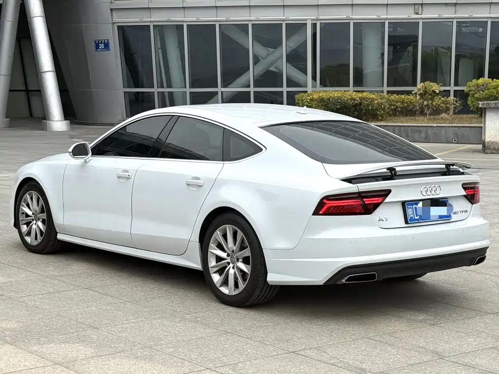 AUDI A7
