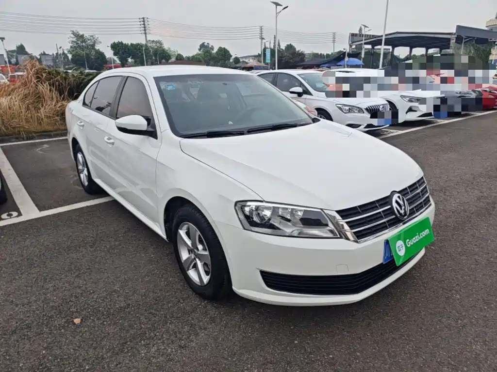 Volkswagen Lavida — миниатюра 4