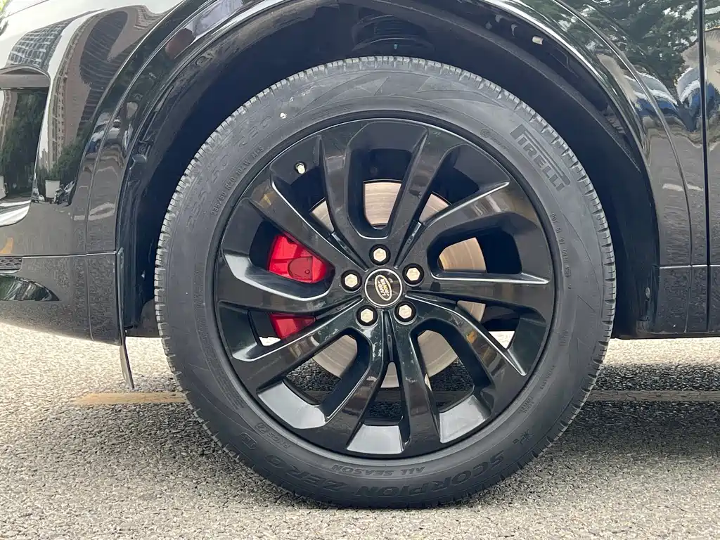 LAND ROVER DISCOVER SPORTS