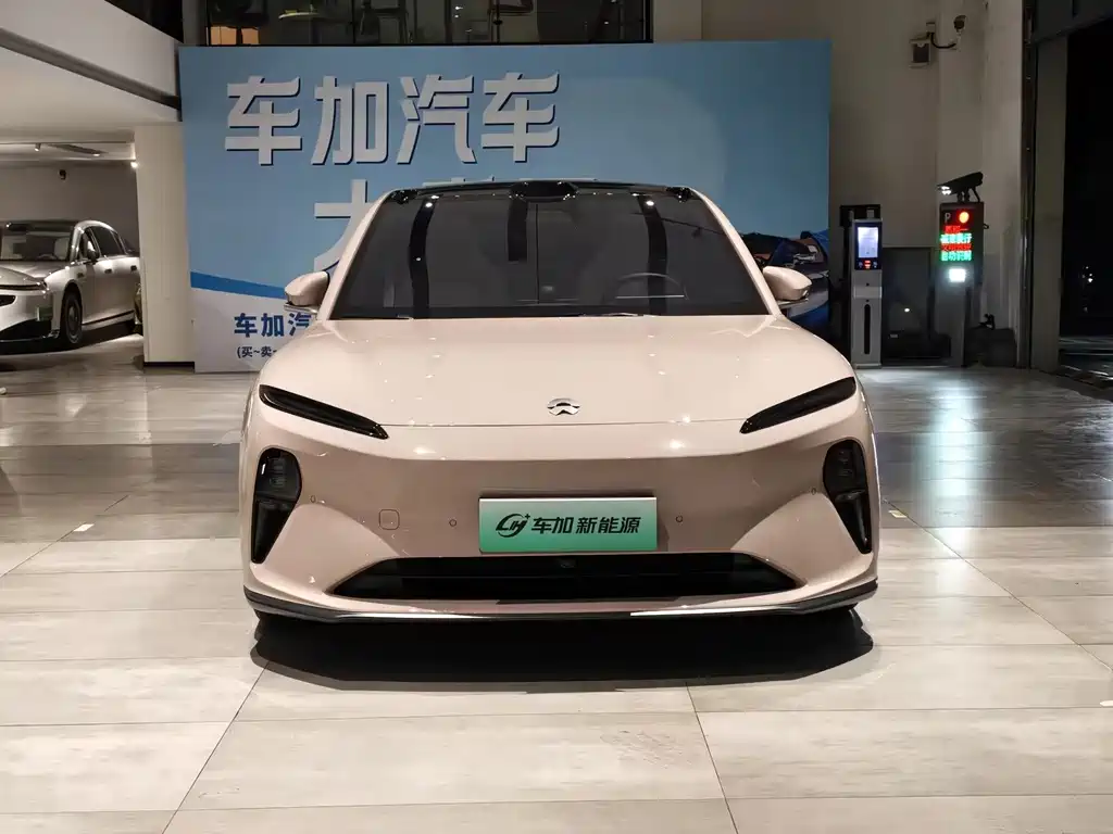 NIO ET5 — миниатюра 2