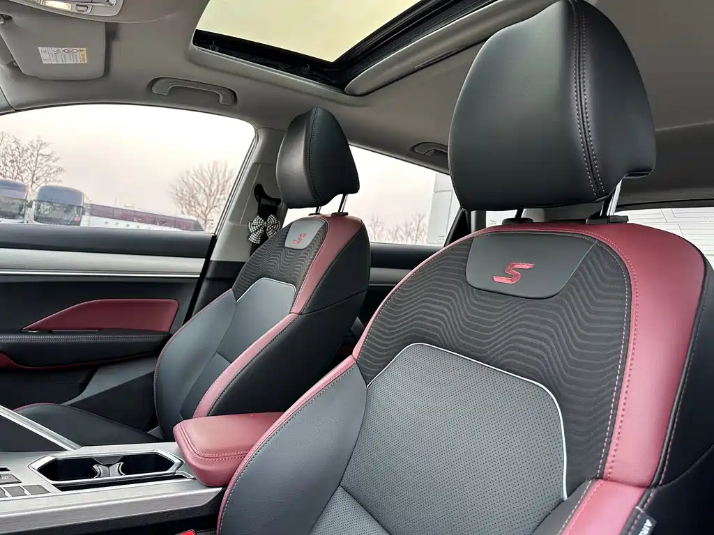 GEELY AUTOMOBILE BINYUE