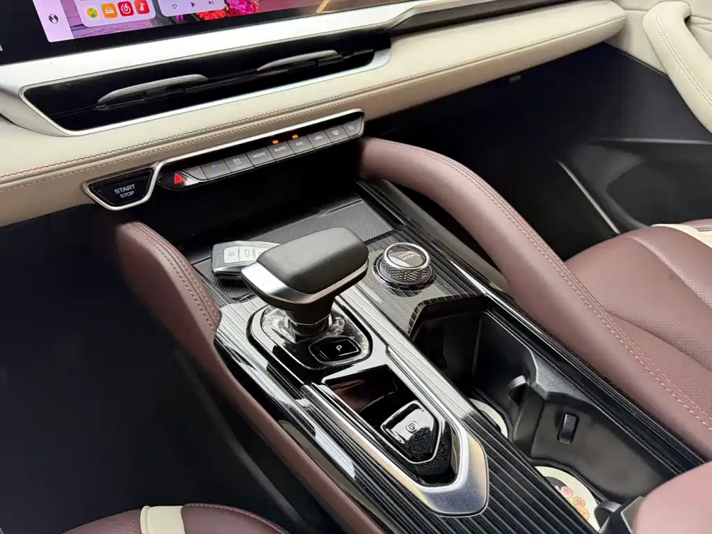 Geely Xingyue L — миниатюра 6