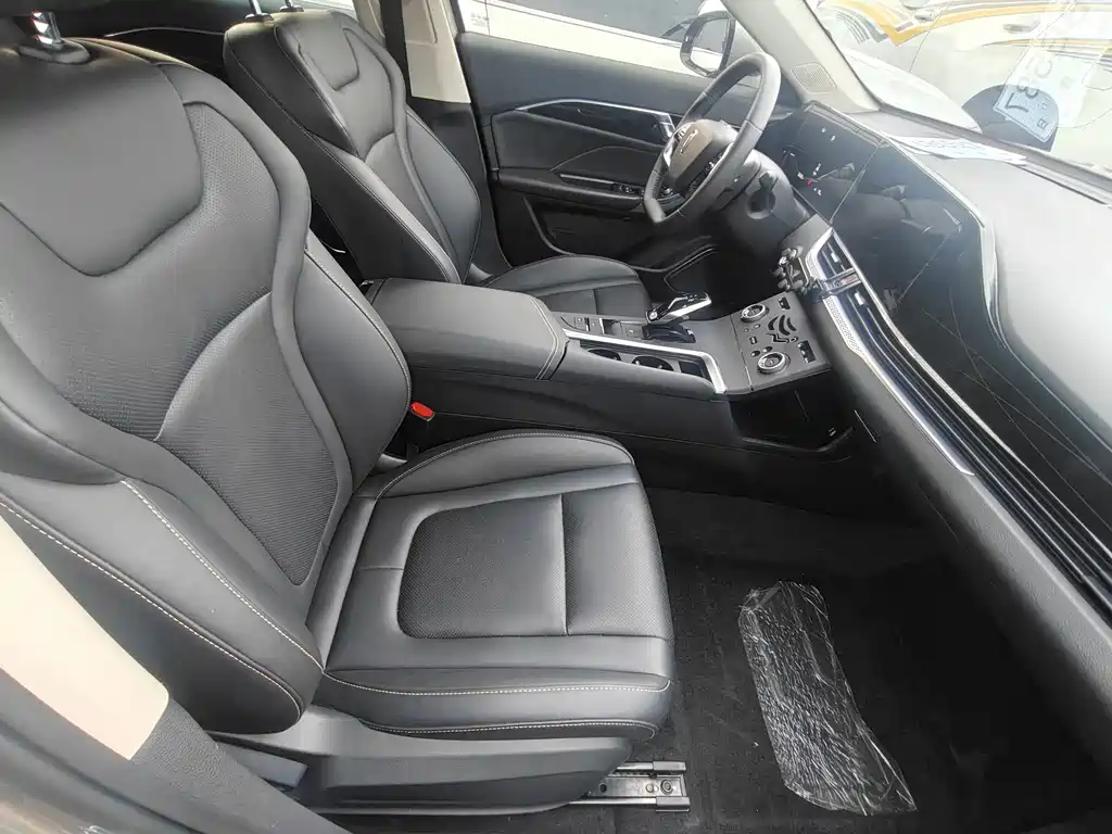 Bestune B70 — миниатюра 13