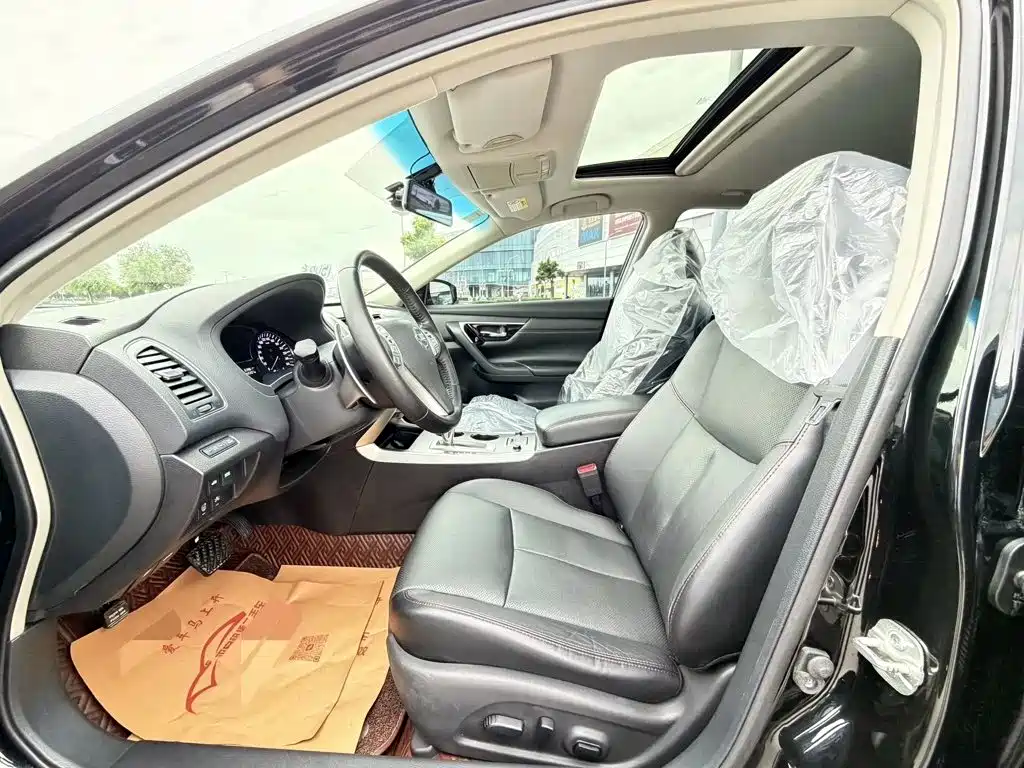 Nissan Teana — миниатюра 9