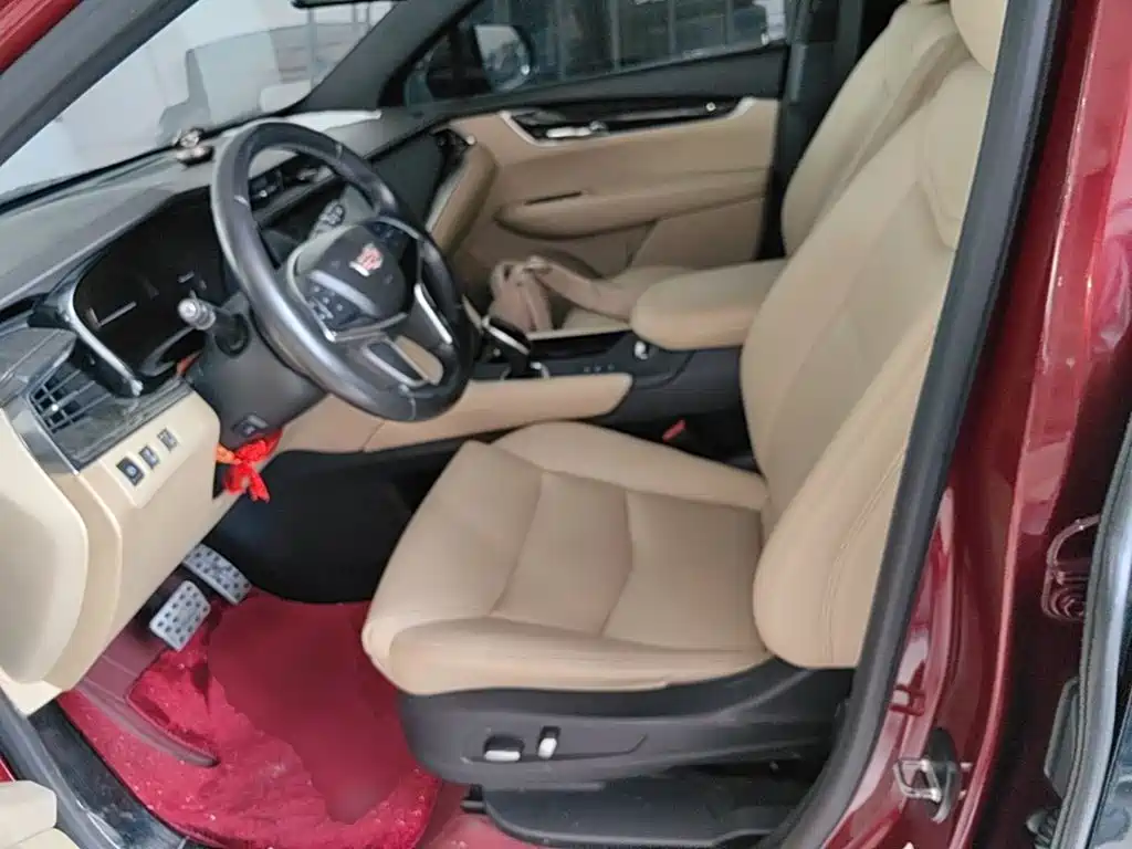 Cadillac XT5 — миниатюра 15