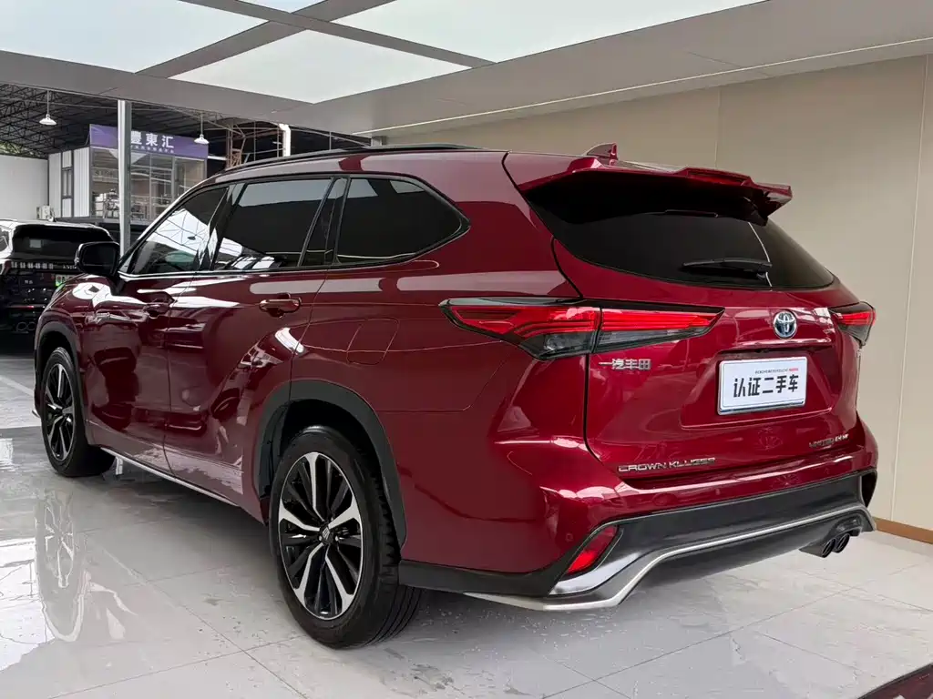 Toyota Crown Kluger — миниатюра 19