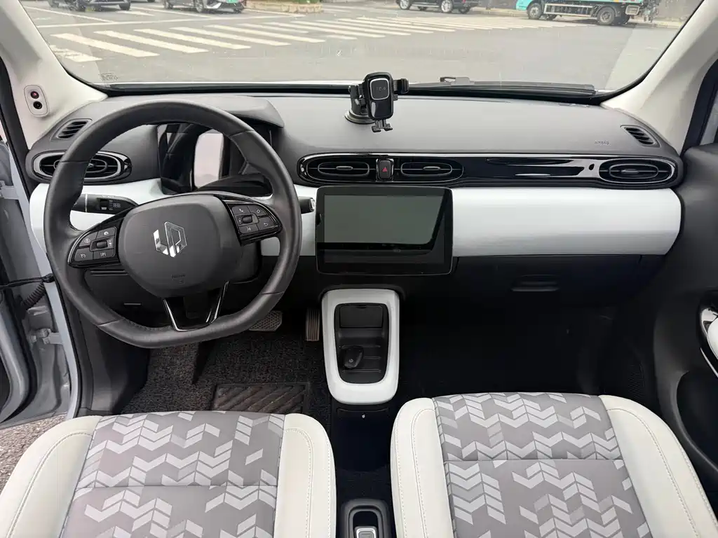 Leapmotor Leapmotor T03 — миниатюра 13