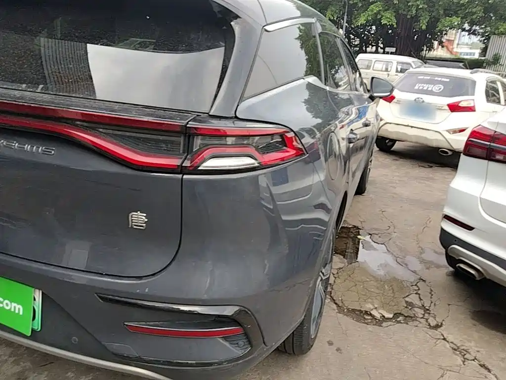BYD Tang New Energy — миниатюра 8