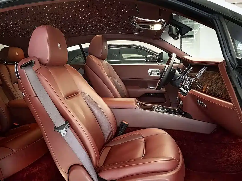 Rolls-Royce Wraith — миниатюра 6