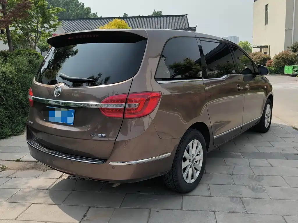 Buick GL8 — миниатюра 4