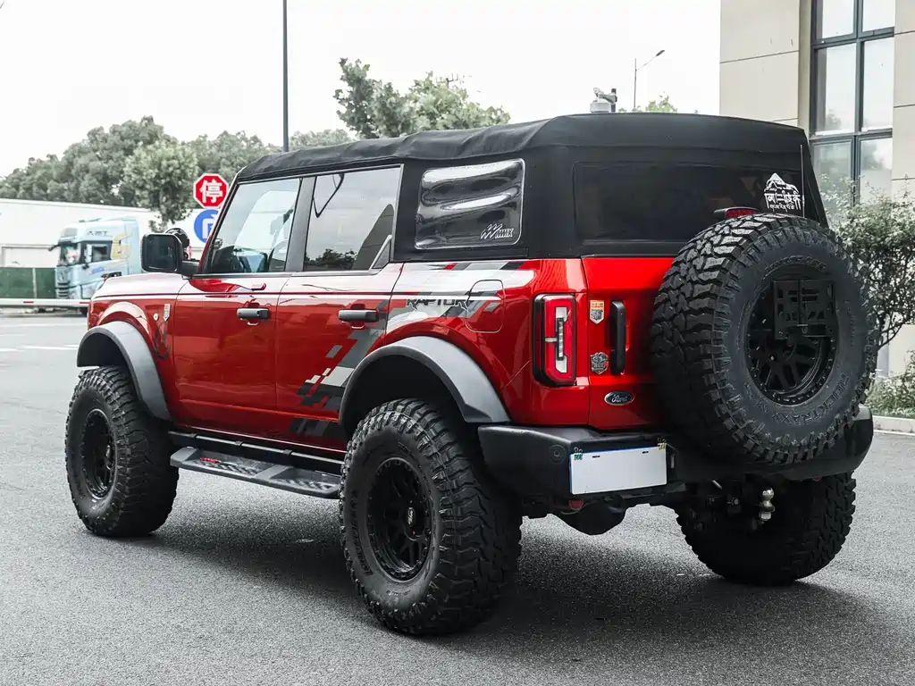 Ford Bronco 2023 2.3T AT