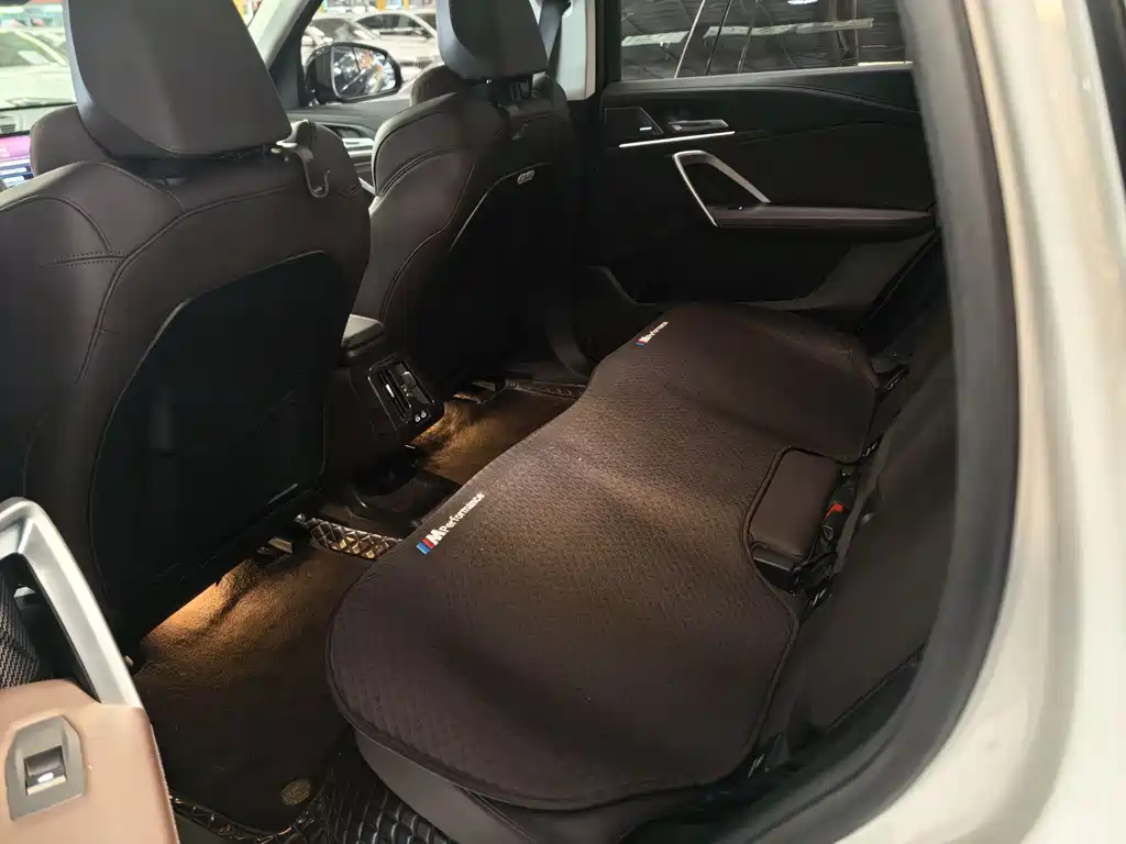 BMW iX1 2023 xDrive30L M Sport