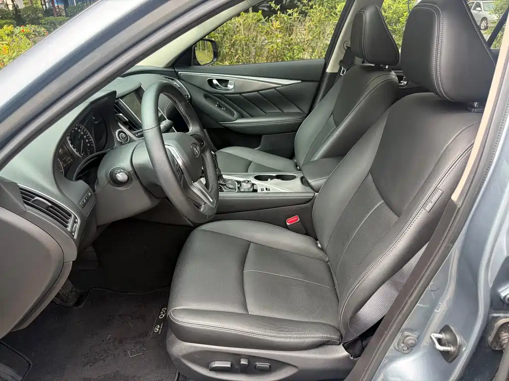 Infiniti Q50L — миниатюра 10