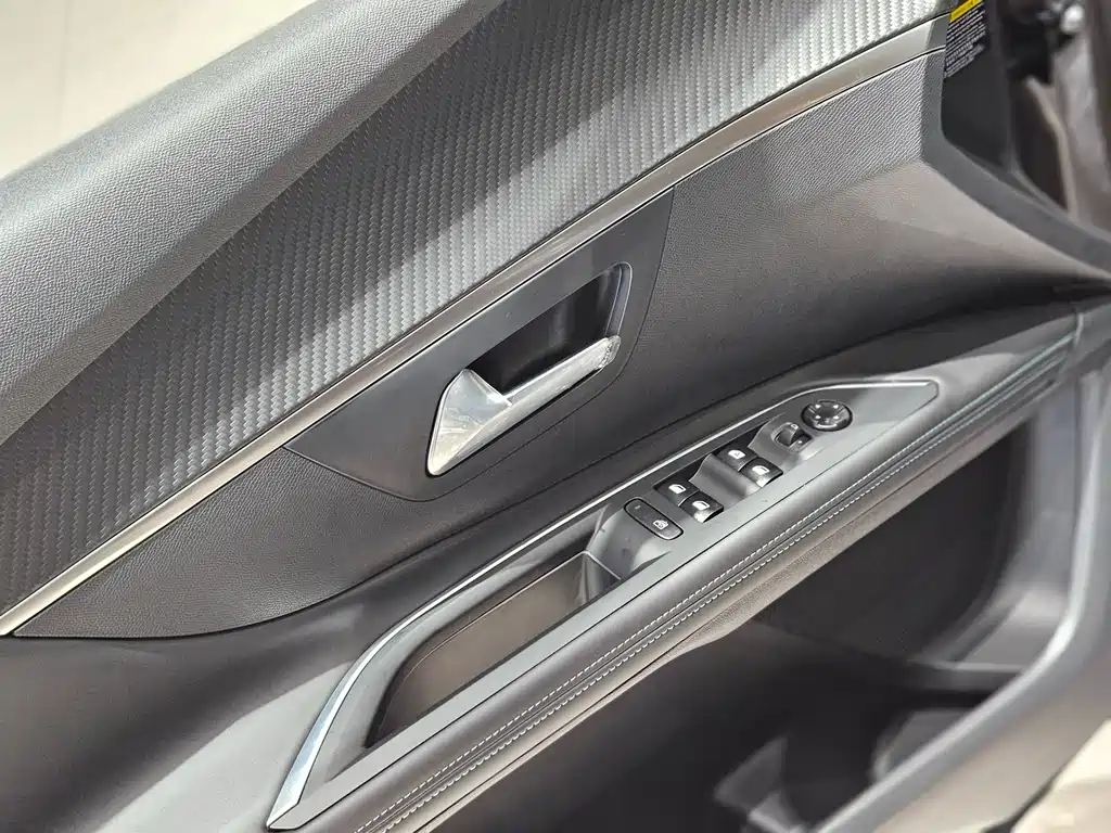 Peugeot 4008 - фото 19