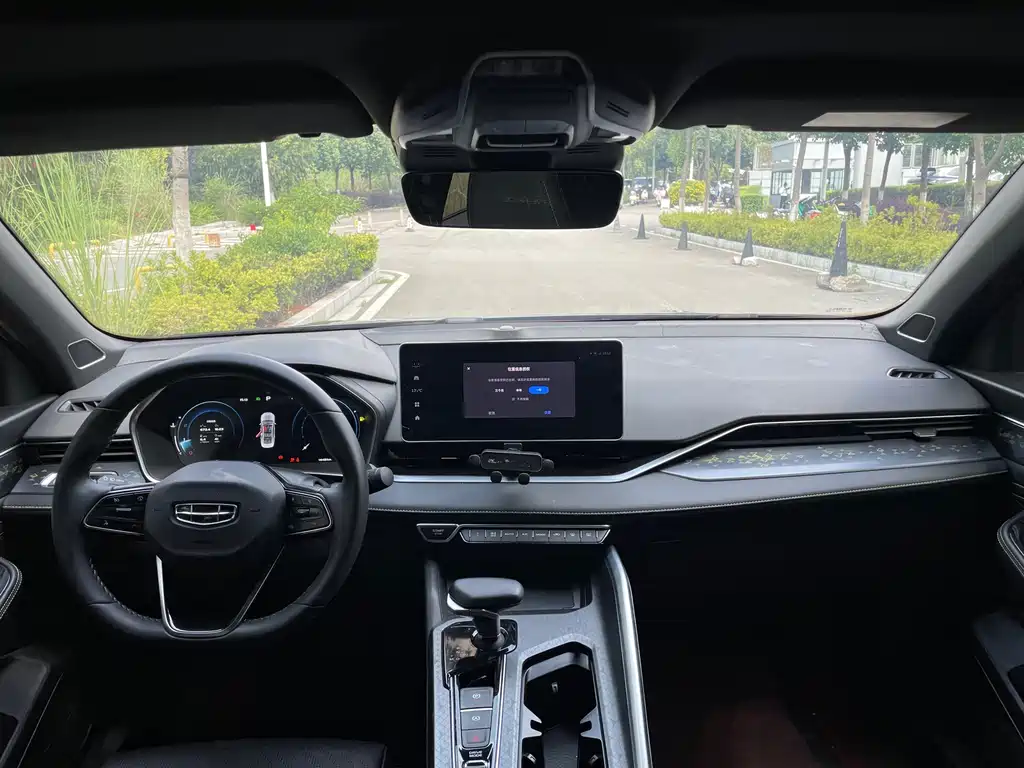 Geely Xingrui — миниатюра 5