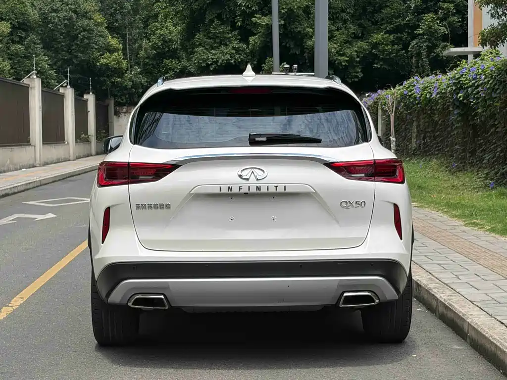 Infiniti QX50 2018 2.0T Fashion