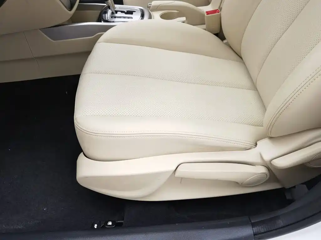 Changan Eado — миниатюра 20