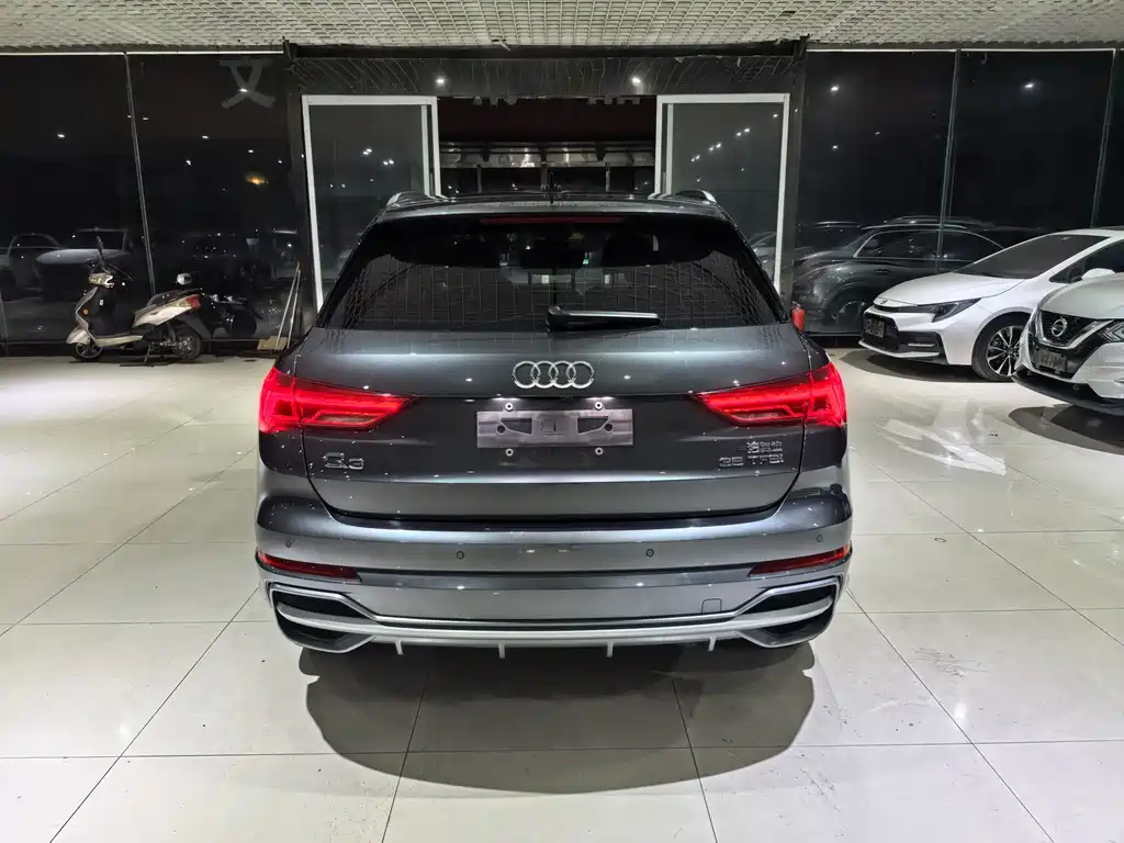 Audi Q3 — миниатюра 5