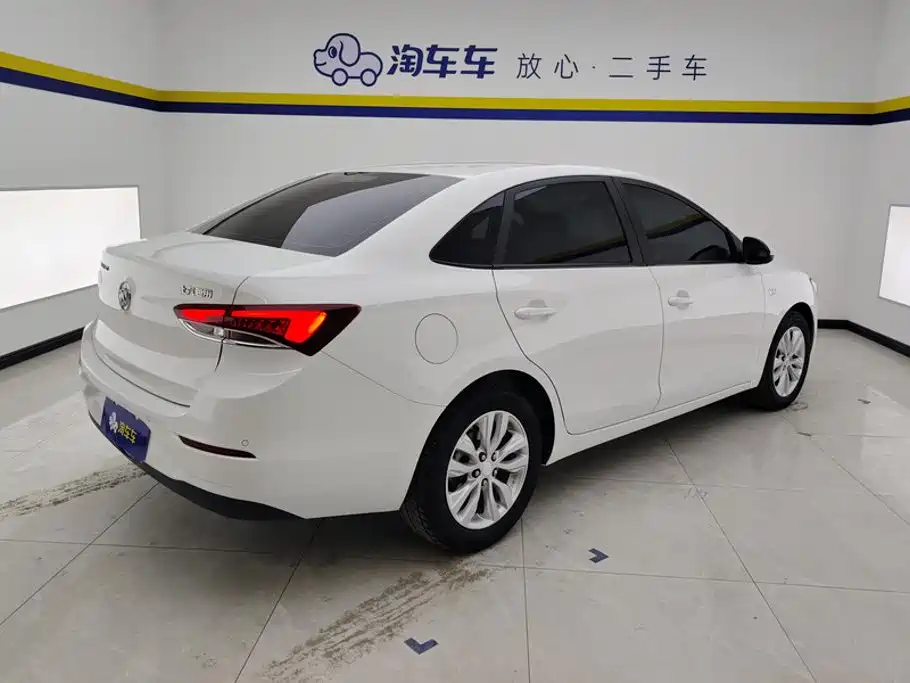 Buick Excelle — миниатюра 3