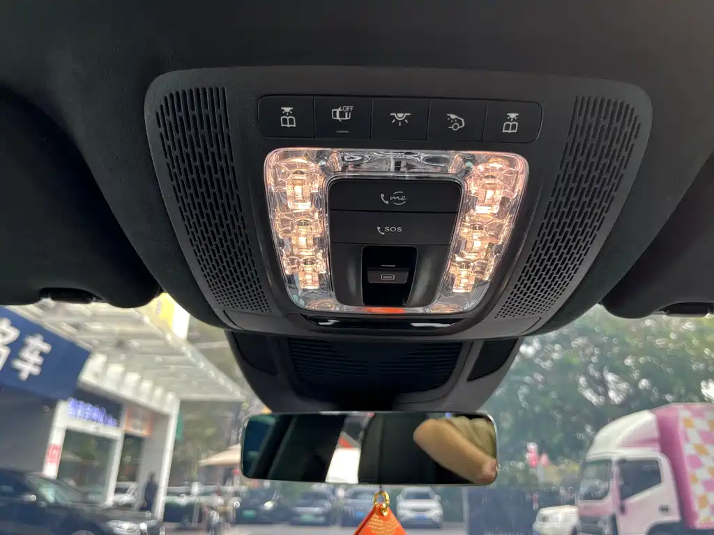 MERCEDES-BENZ MAYBACH GLS