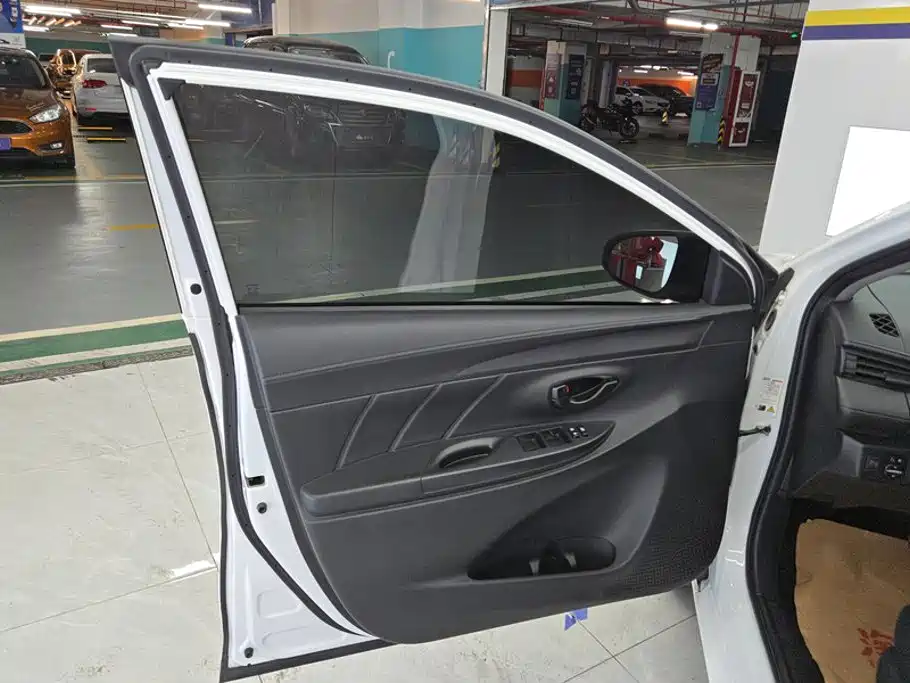 Toyota Vios — миниатюра 7