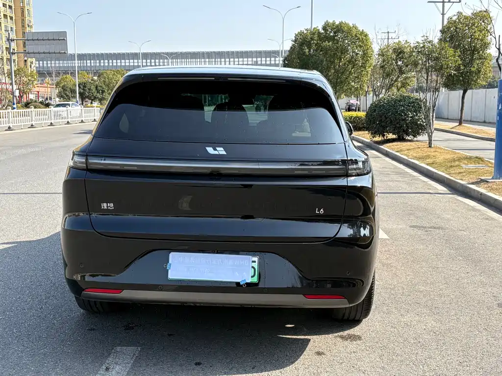 Li Auto IDEAL L6