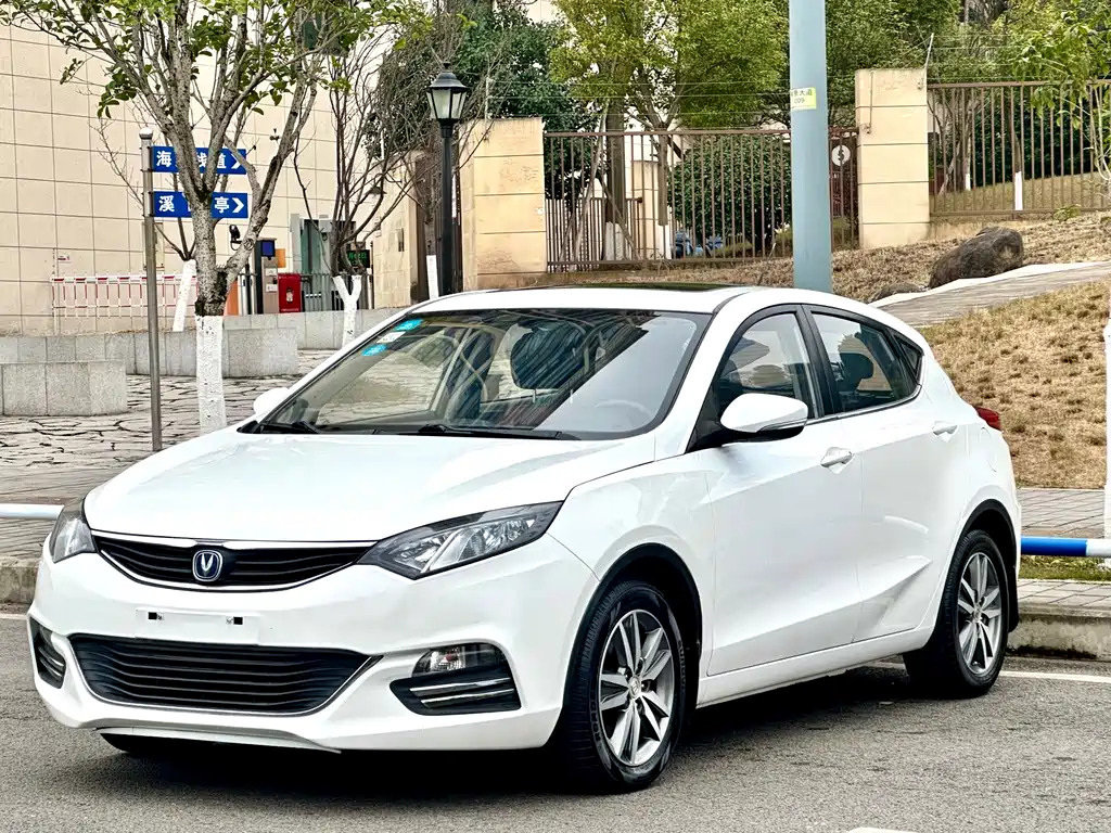 Changan Eado XT 2015