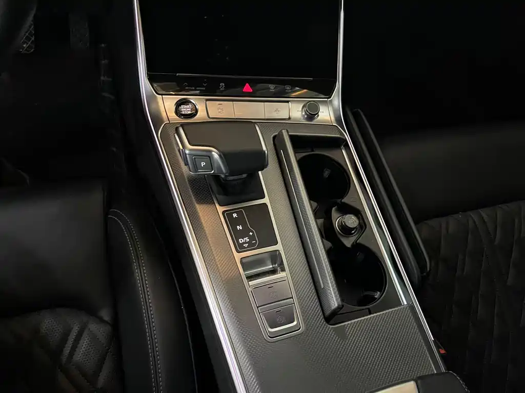 Audi A6L 2025 45 TFSI