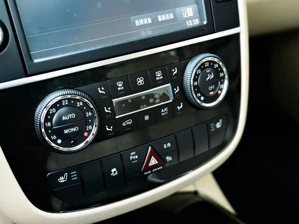 MERCEDES-BENZ R CLASS