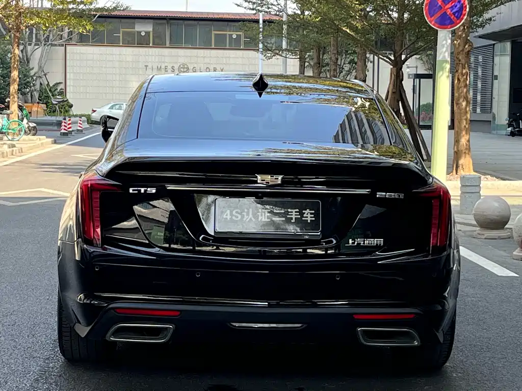 CADILLAC CT5