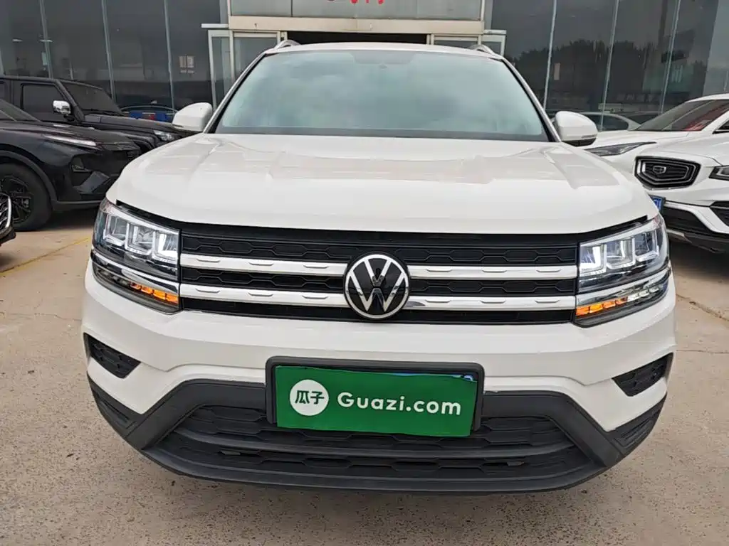 Volkswagen Tharu — миниатюра 3