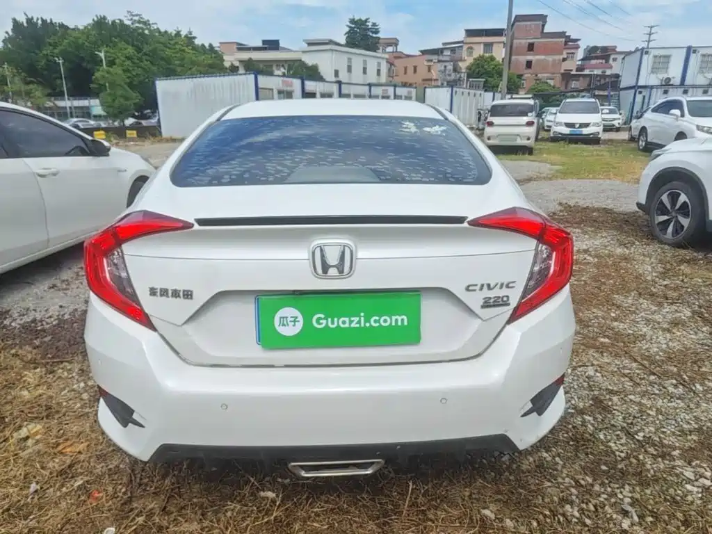 Honda Civic — миниатюра 6