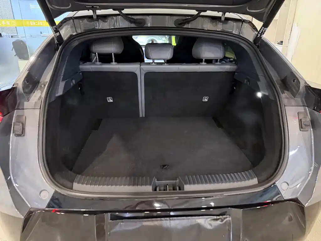 Lynk & Co Z20 — миниатюра 9