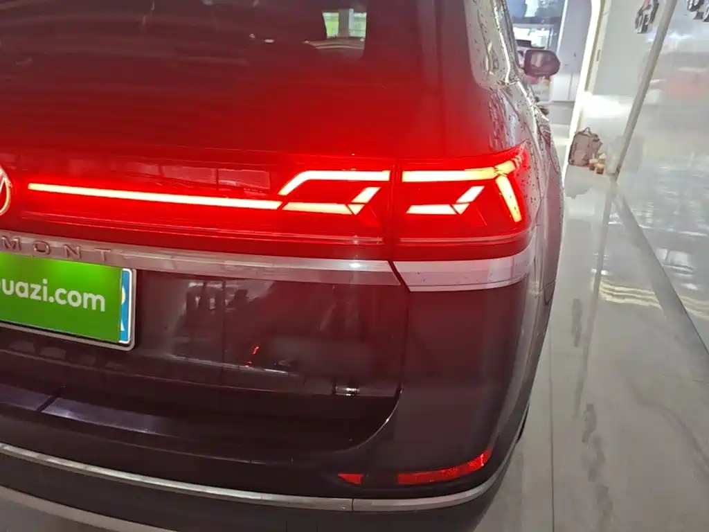 Volkswagen Teramont — миниатюра 8