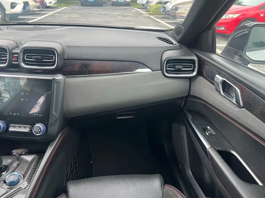 Lynk & Co 03 2.0TD Auto Dynamic Edition, фото 17