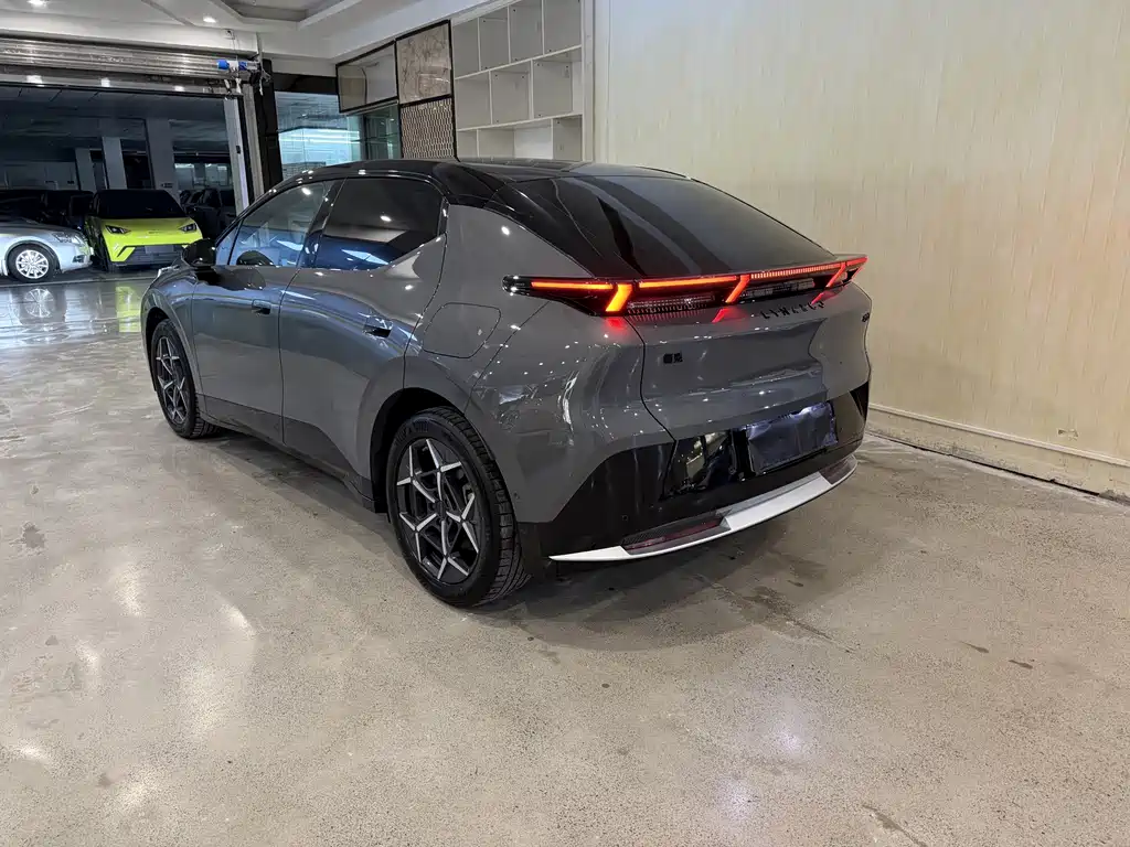 Lynk & Co Z20 — миниатюра 7