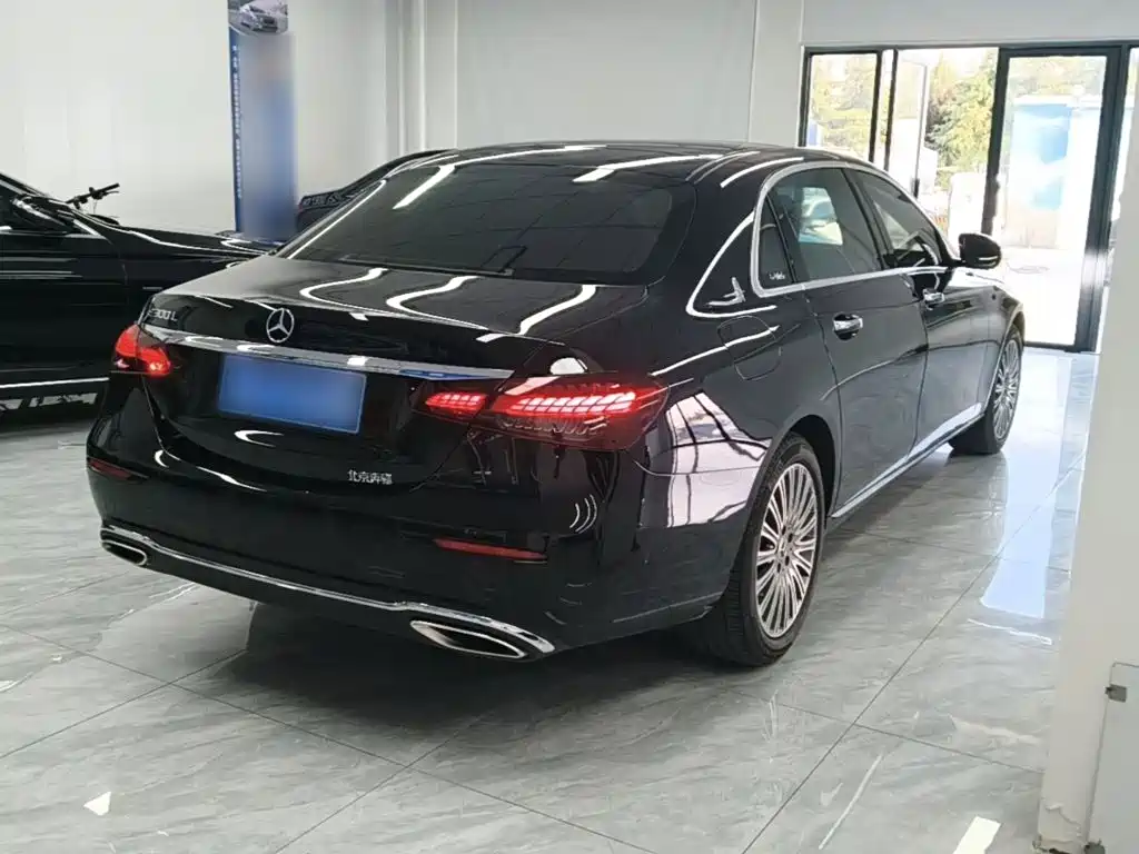 Mercedes-Benz E-Class E 2023 E 300 L Luxury