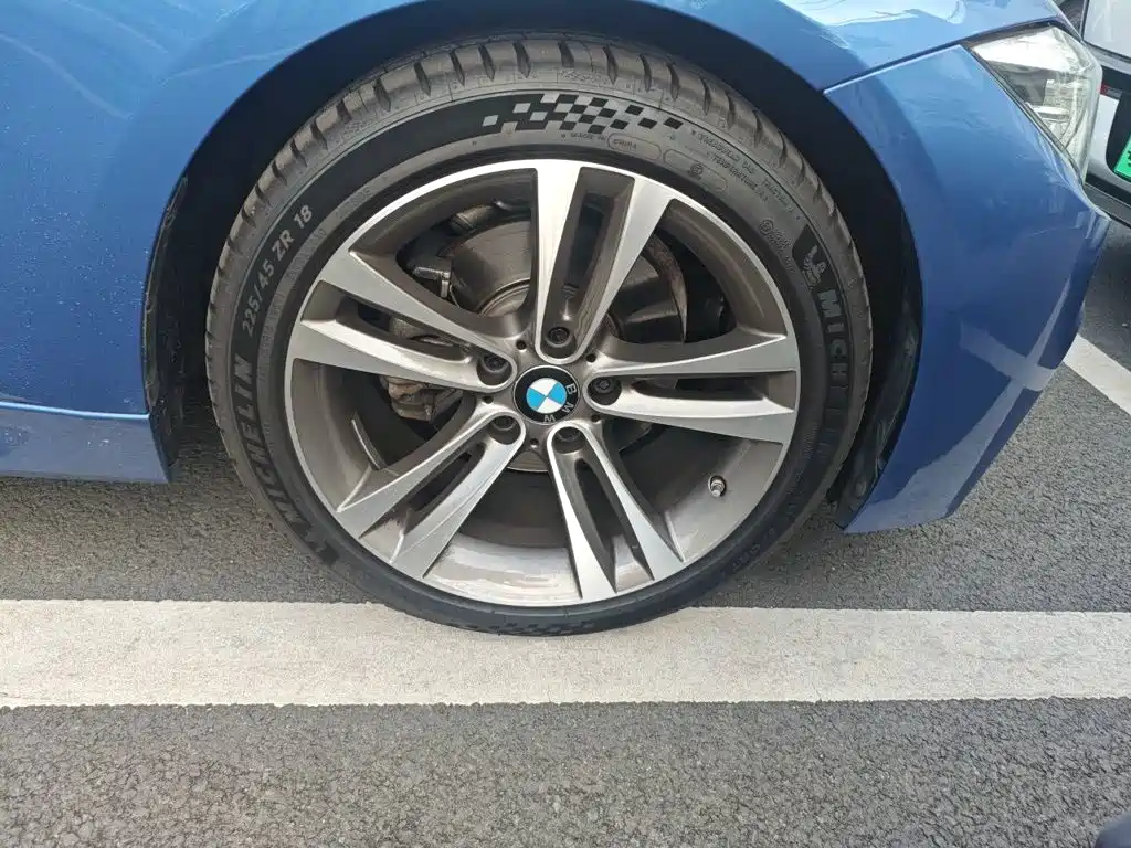 BMW 3 Series — миниатюра 24