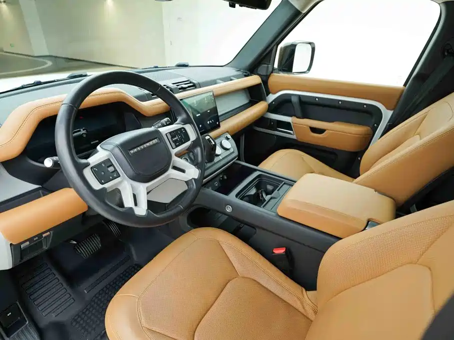 Land Rover Defender — миниатюра 10