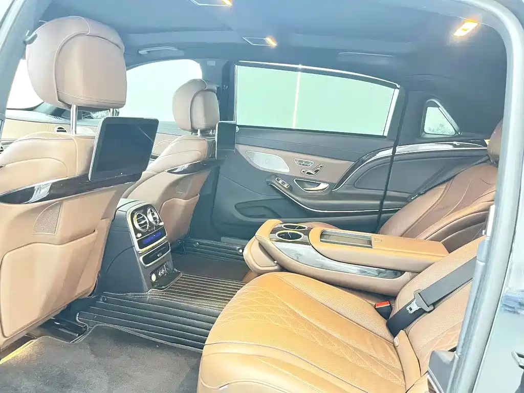 Mercedes-Benz S-Class — миниатюра 4