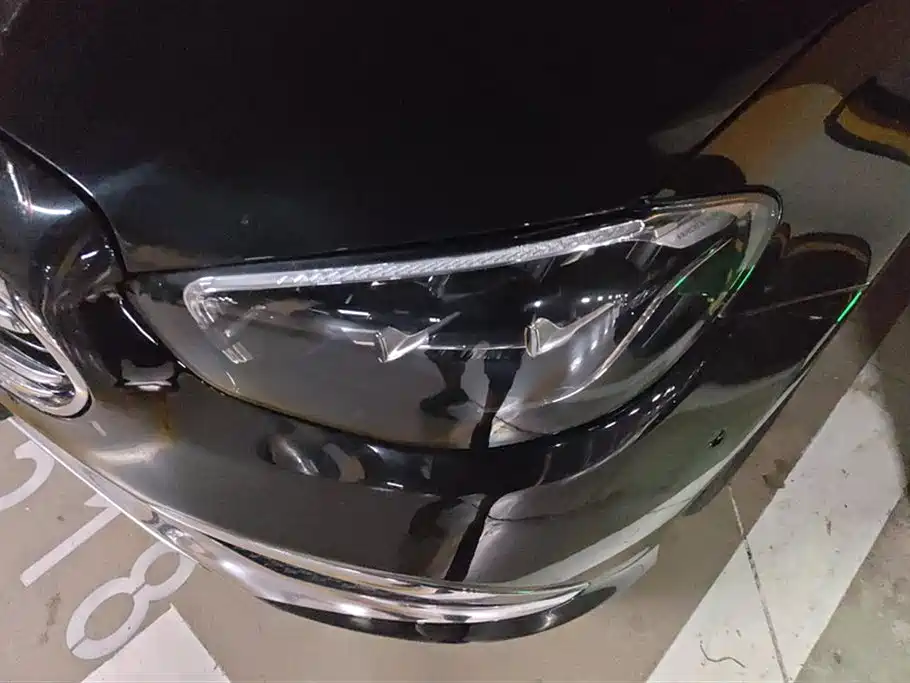 MERCEDES-BENZ  E CLASS
